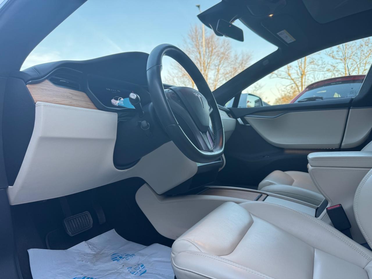 Tesla Model S 100kWh Long Range Dual Motor AWD