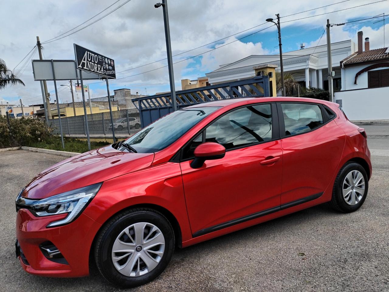 Renault clio 1.5 dci 86cv navig led cruise 2020