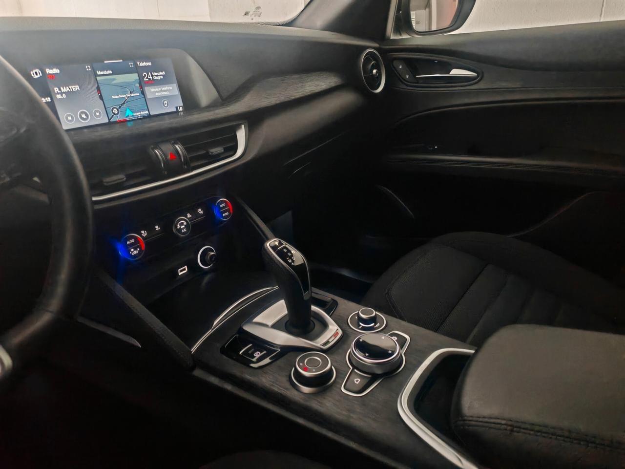 Alfa Romeo Stelvio 2.2 160CV Super 2022