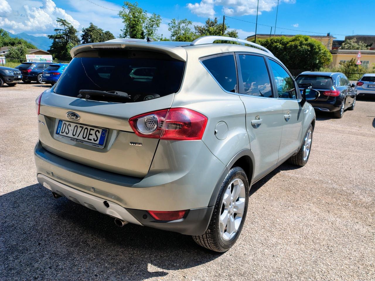 Ford Kuga 2.0 TDCi 136 CV 4WD Titanium DPF