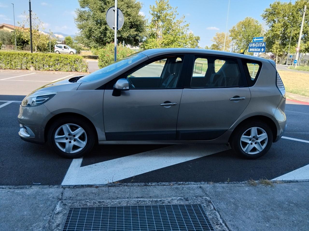Renault Scenic 1.5 diesel garanzia