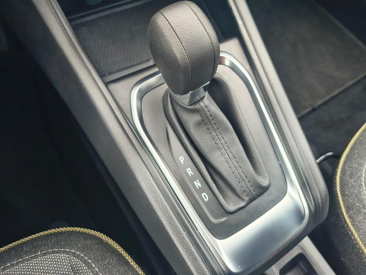 Renault Captur Mild Hybrid 160 CV EDC Techno