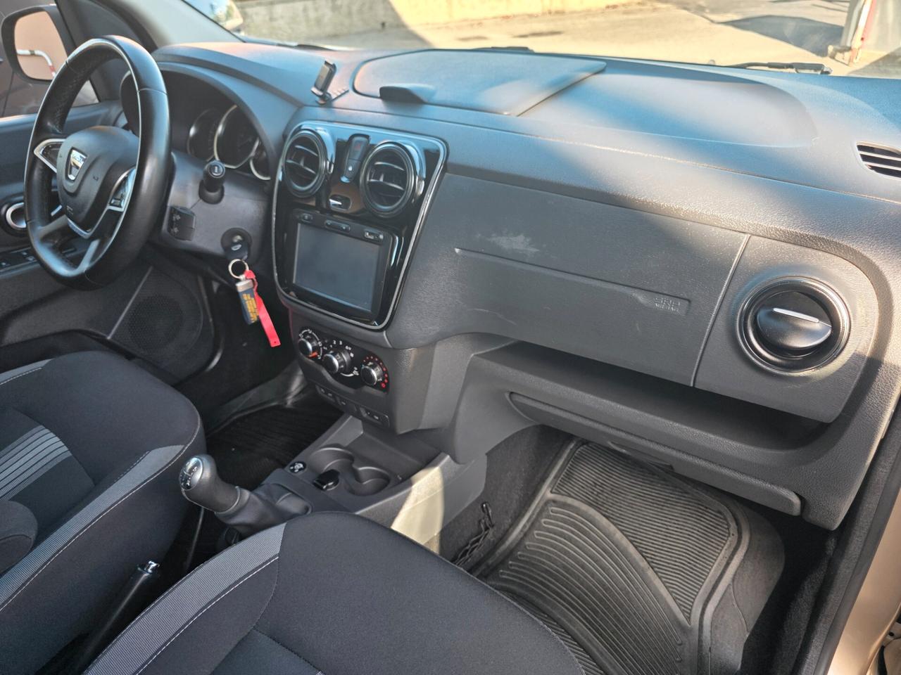 Lodgy 1.6 110CV GPL Wow Unipro full