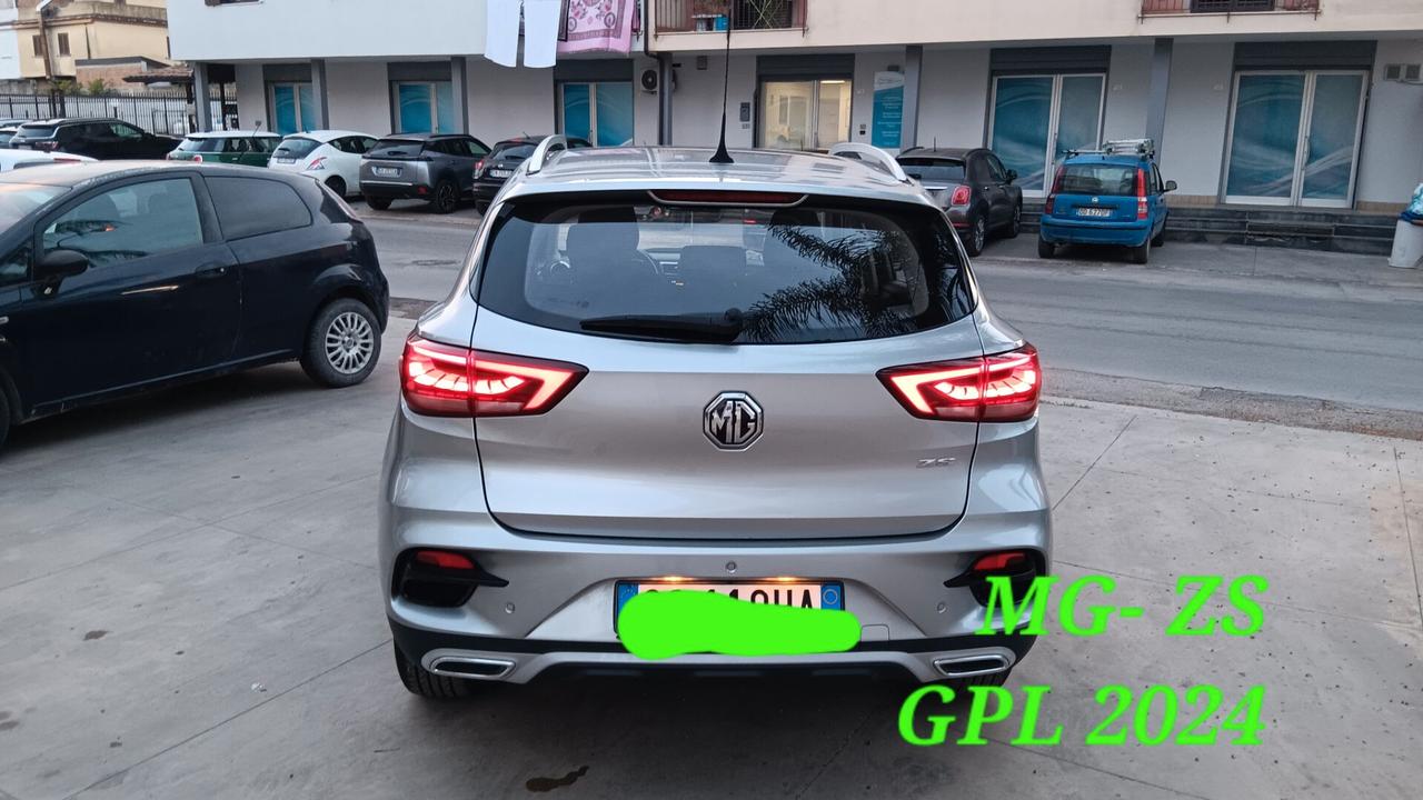 Mg ZS GPL incidentata sinistrata mondialcars 024