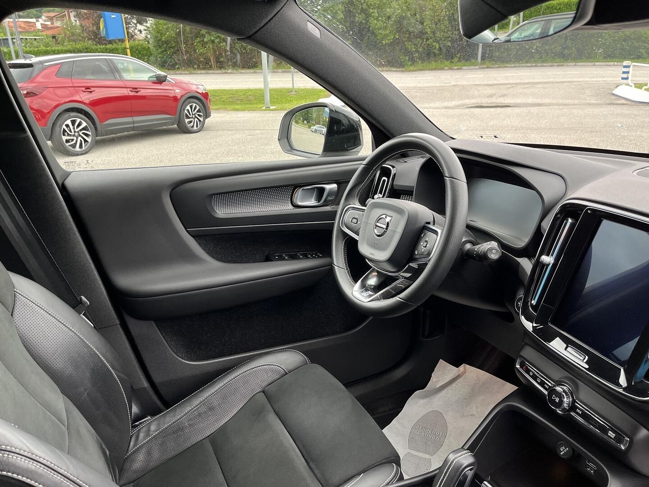 VOLVO XC 40 2.0 D 150 CV 4X4 AUTOM. R.DESIGN