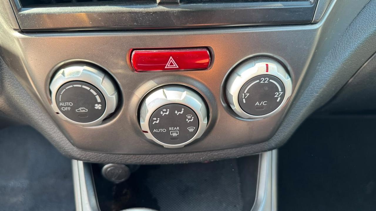 Subaru Impreza 2.0 DIESEL 2011