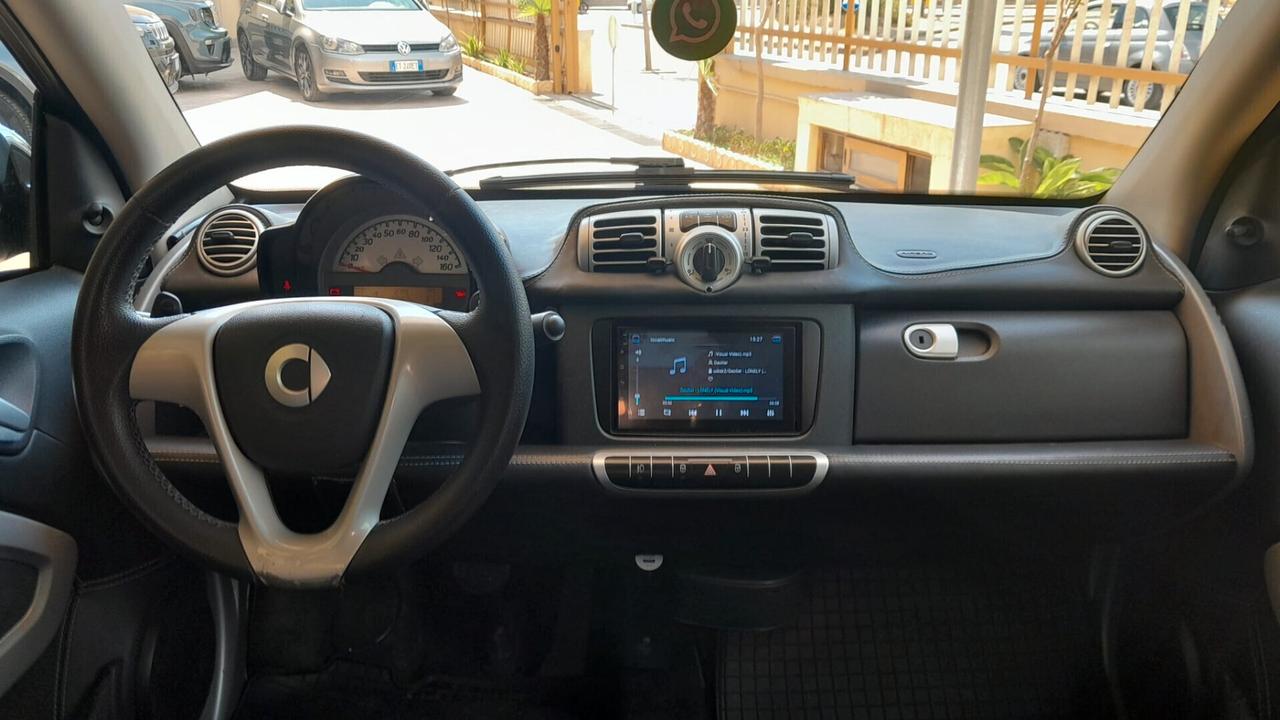 Smart ForTwo 1000 52 kW MHD cabrio pulse