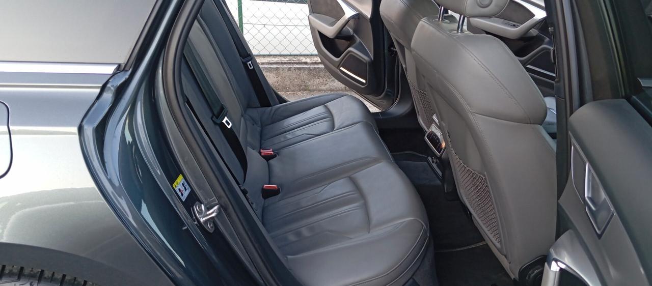 Audi A6 Avant Quattro 2.0 TDI 204 CV S-Tronic S-Line MHEV