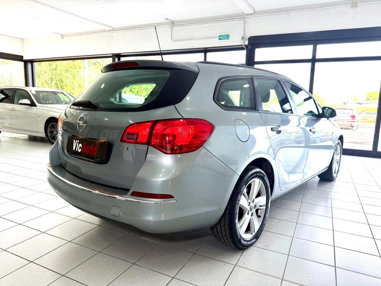 Opel Astra 1.7 CDTI 110CV Sports Tourer Elective Fleet