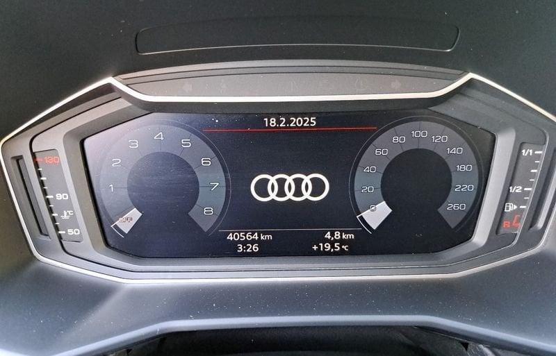 Audi A1 citycarver 30 TFSI S tronic Admired