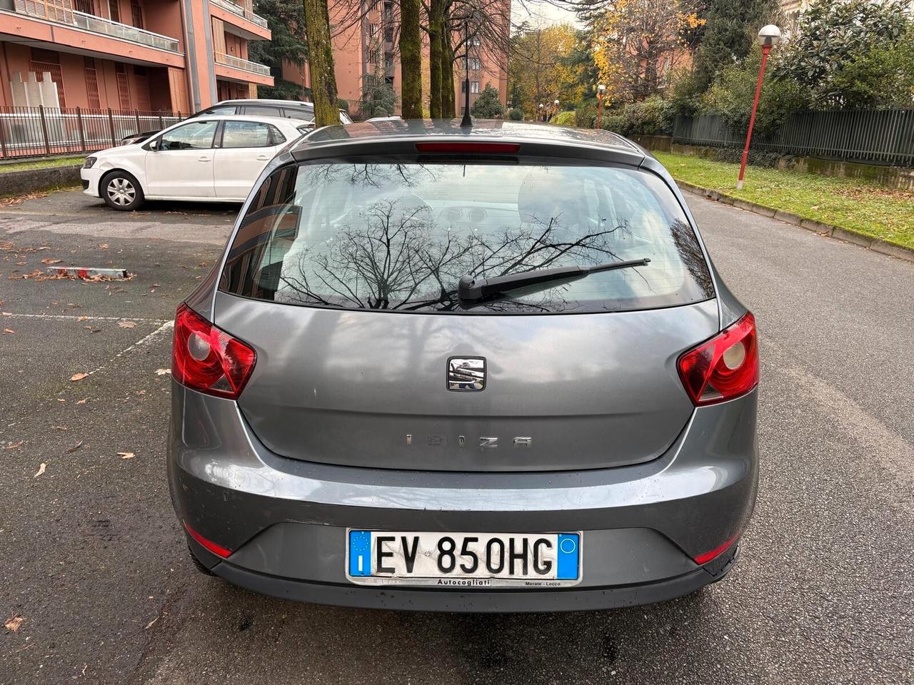 Seat Ibiza 1.2 70 CV 5p. Benzina