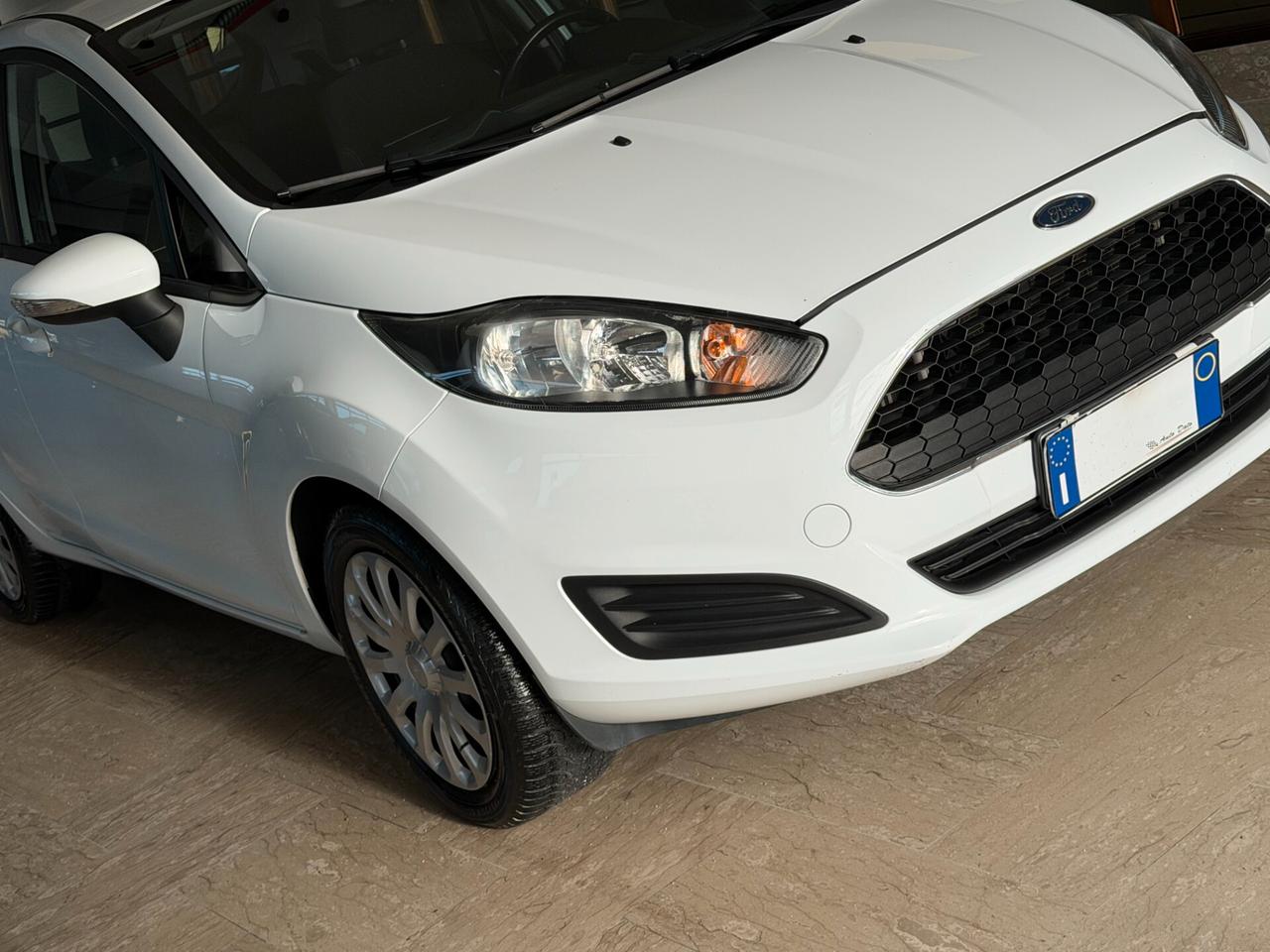 Ford Fiesta 1.5 TDCI 95 cv. 5 porte PLUS (Autocarro 4 posti N1)
