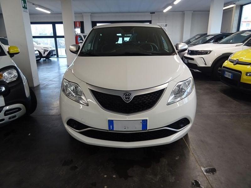 Lancia Ypsilon Ypsilon 1.2 69 CV 5 porte Mya