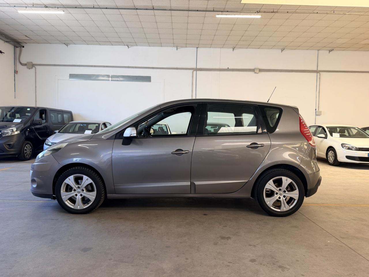Renault Scenic Scénic X-Mod 1.5 dCi 110CV Dynamique