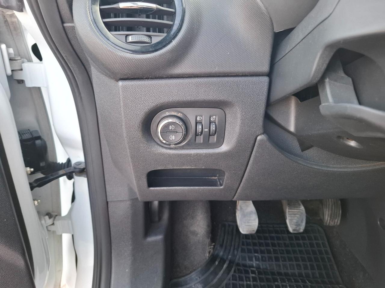 Opel Corsa 1.3 CDTI 75CV (EURO 4) BICOLORE