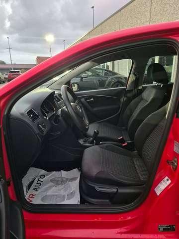 Volkswagen Polo Polo V 2014 5p 1.0 mpi Trendline 60cv