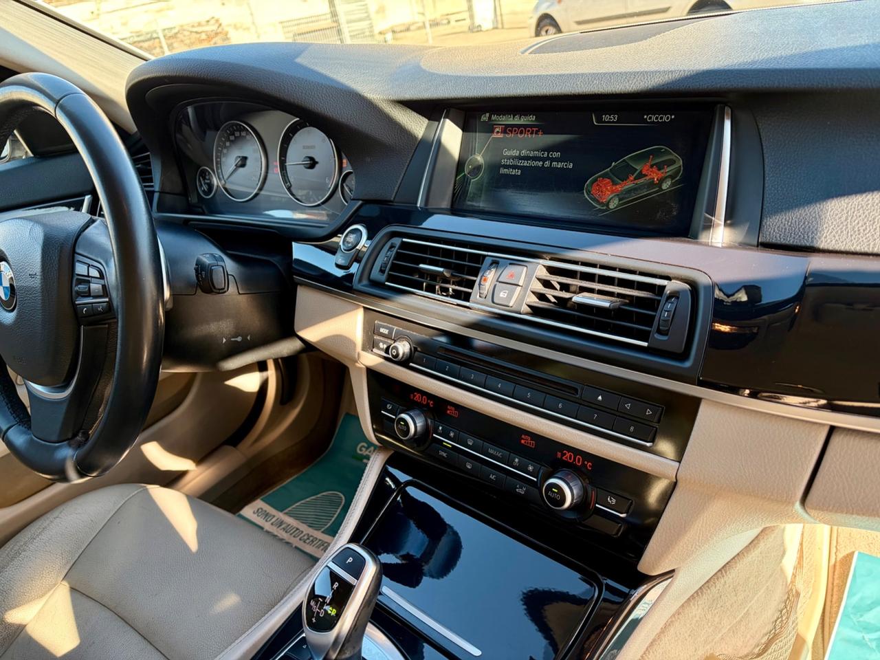 Bmw 525d XDrive Touring Luxury - 2014