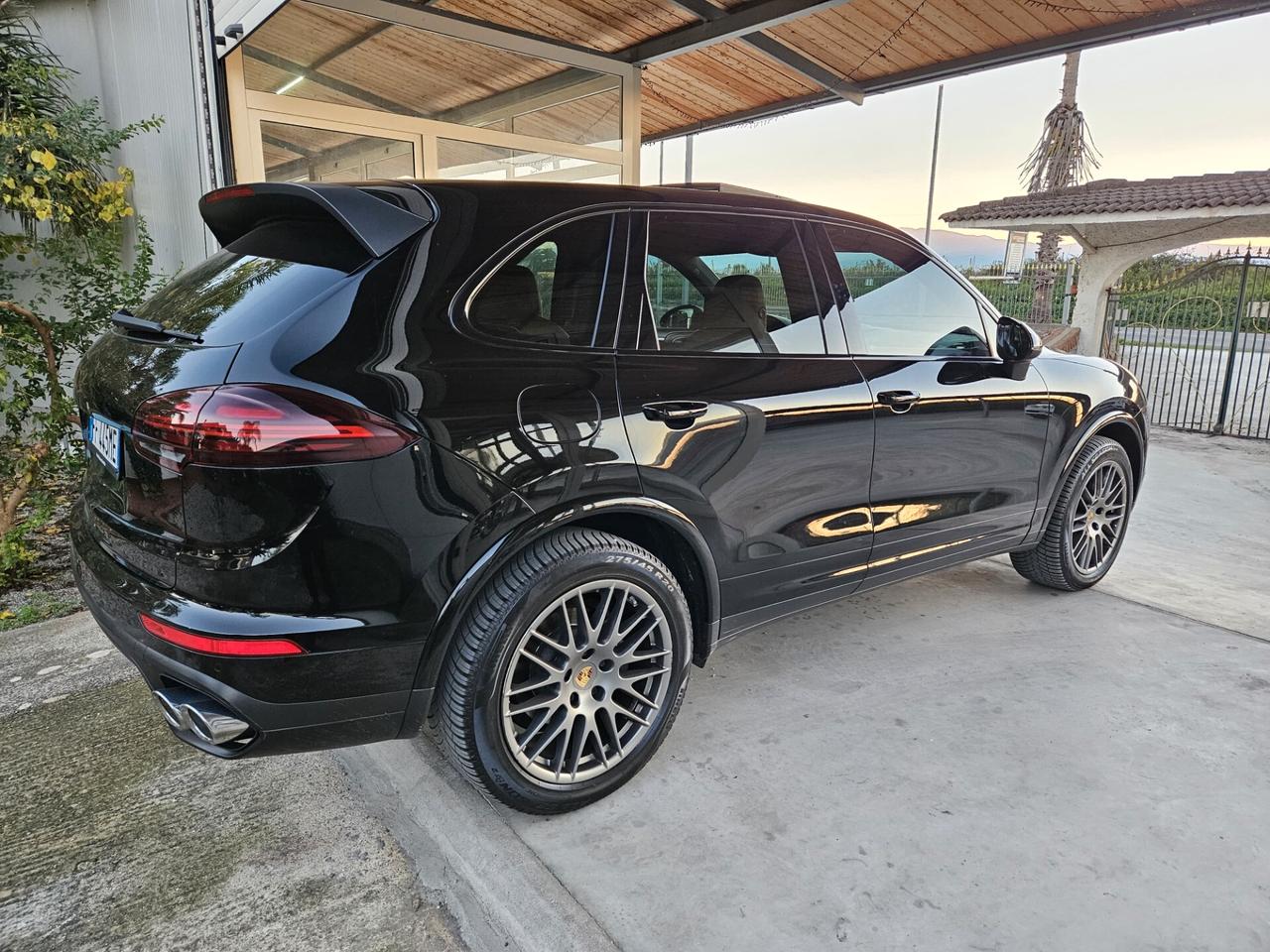 Porsche Cayenne 3.0 Diesel Platinum Edition