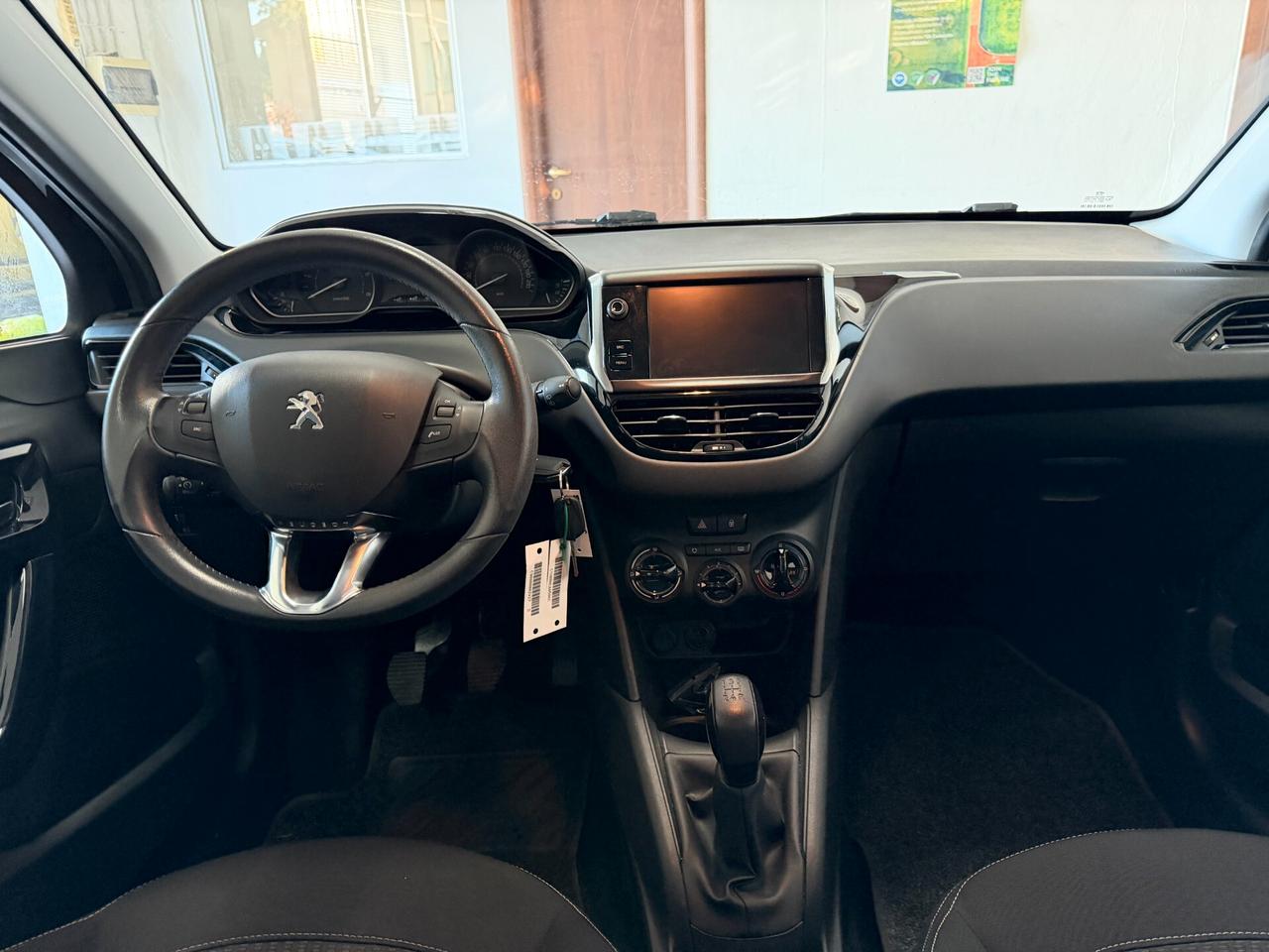 Peugeot 208 BlueHDi 75 5 porte Allure OK NEOPATENTATO