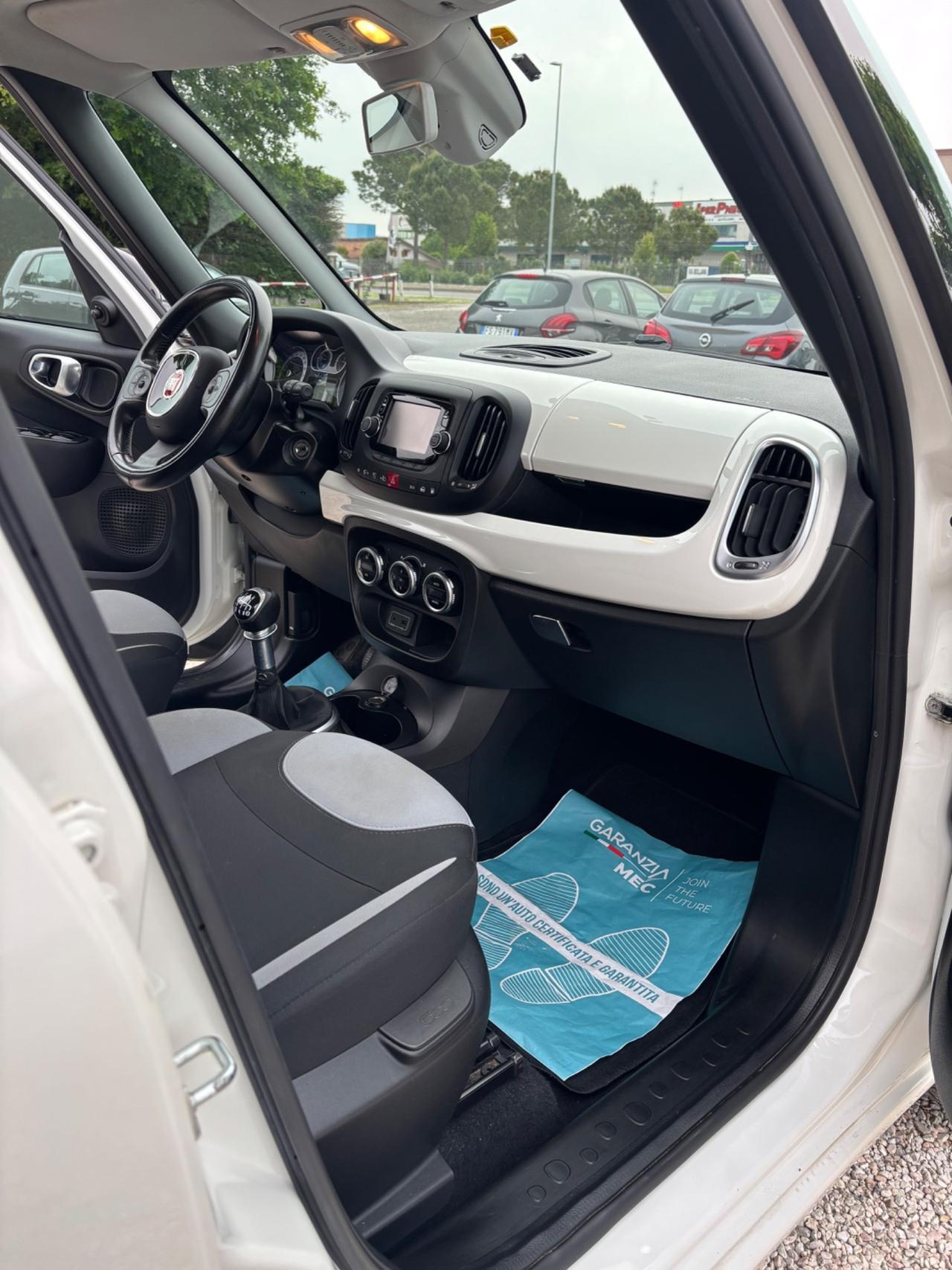 Fiat 500L 0.9 TwinAir Turbo Natural Power Lounge