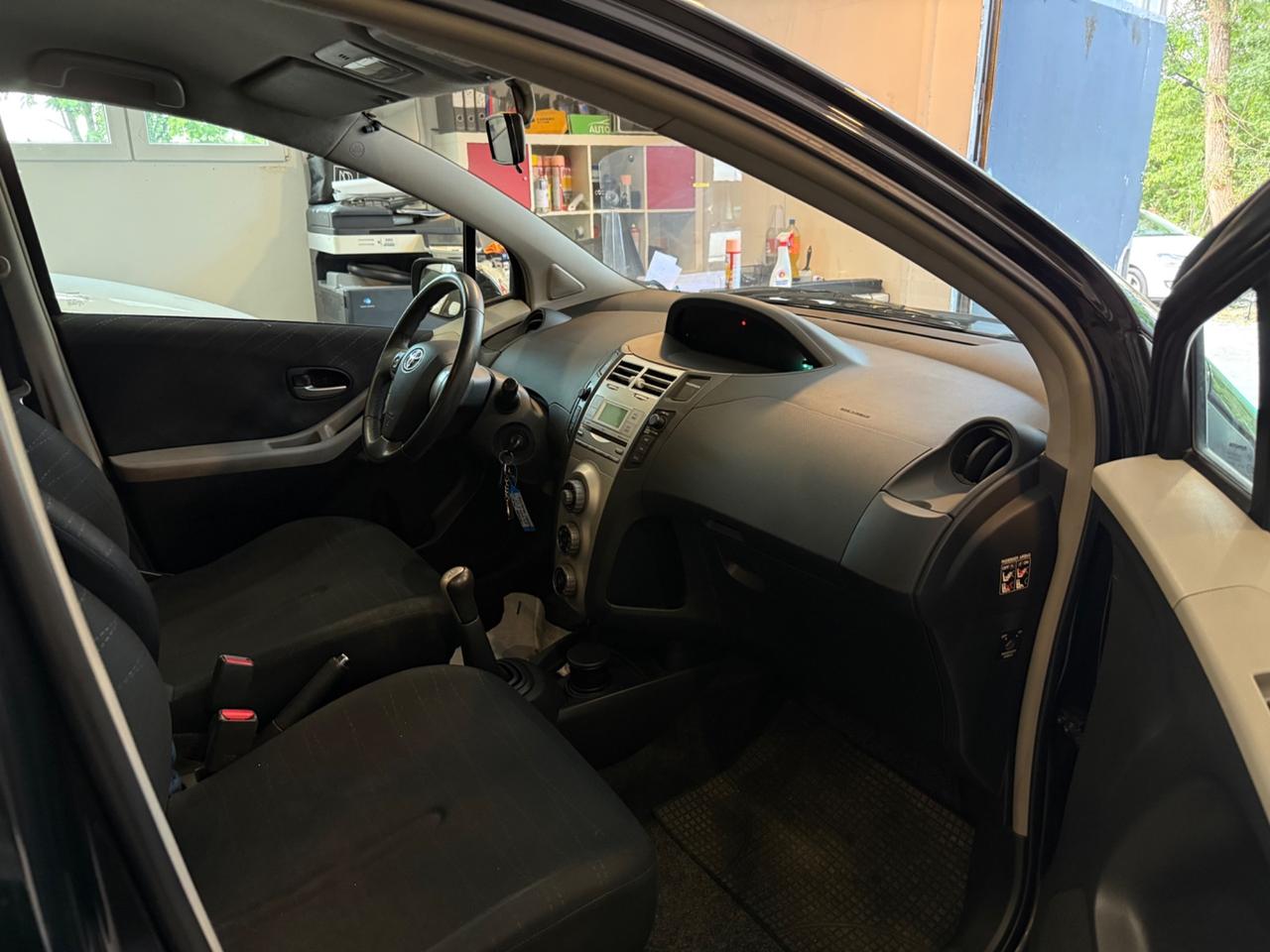 Toyota Yaris 1.4 diesel NEOPATENTATI!