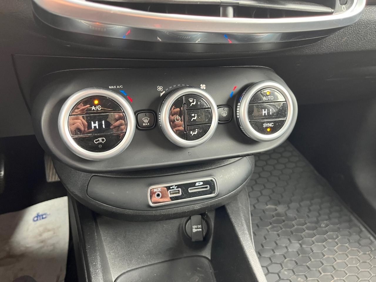 Fiat 500X 1.6 mjt Lounge 120cv XENON/NAVI/PELLE/18; PERFETTA