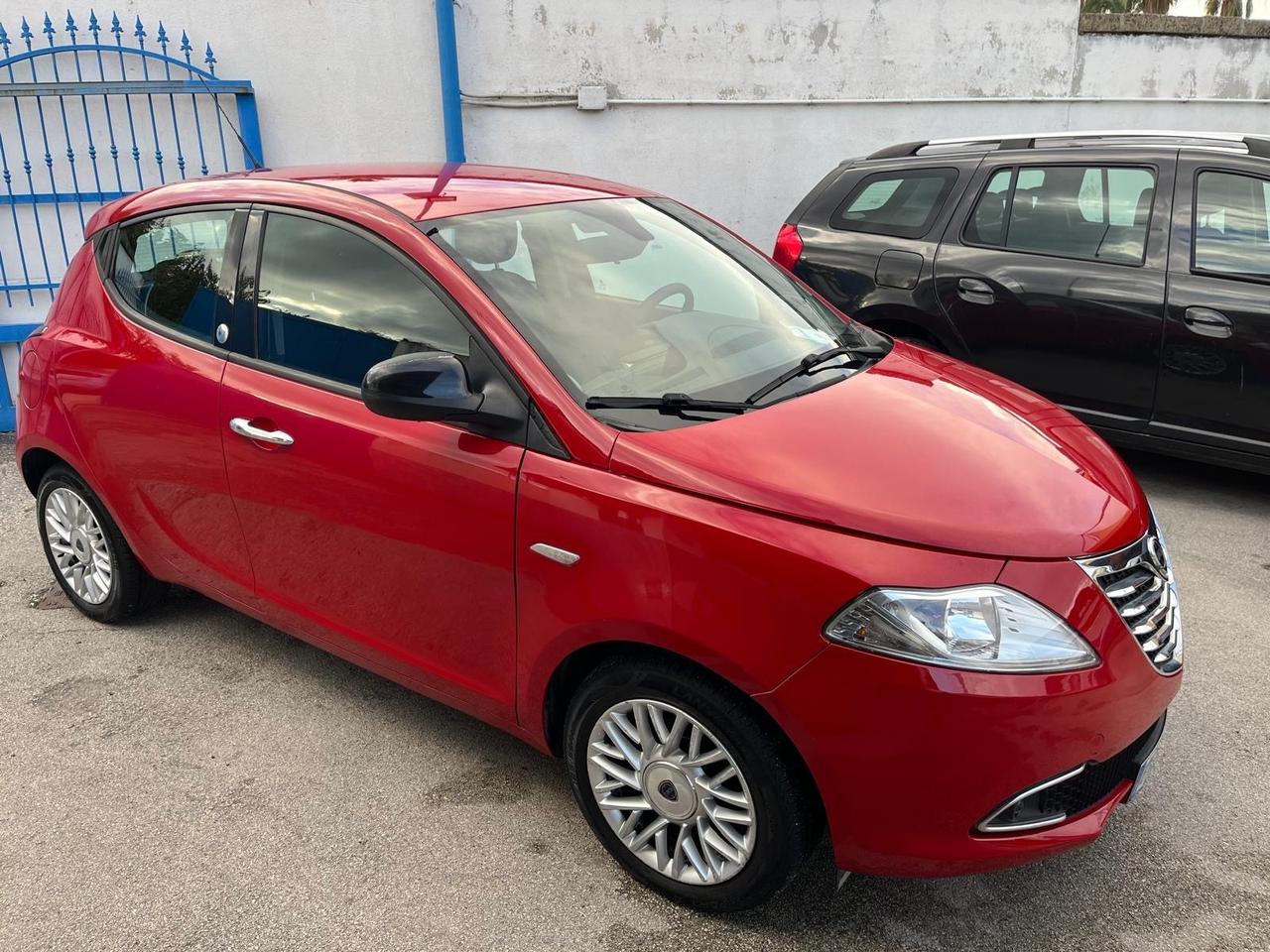 Lancia y-1.2 “ecochic” gpl -full-2013