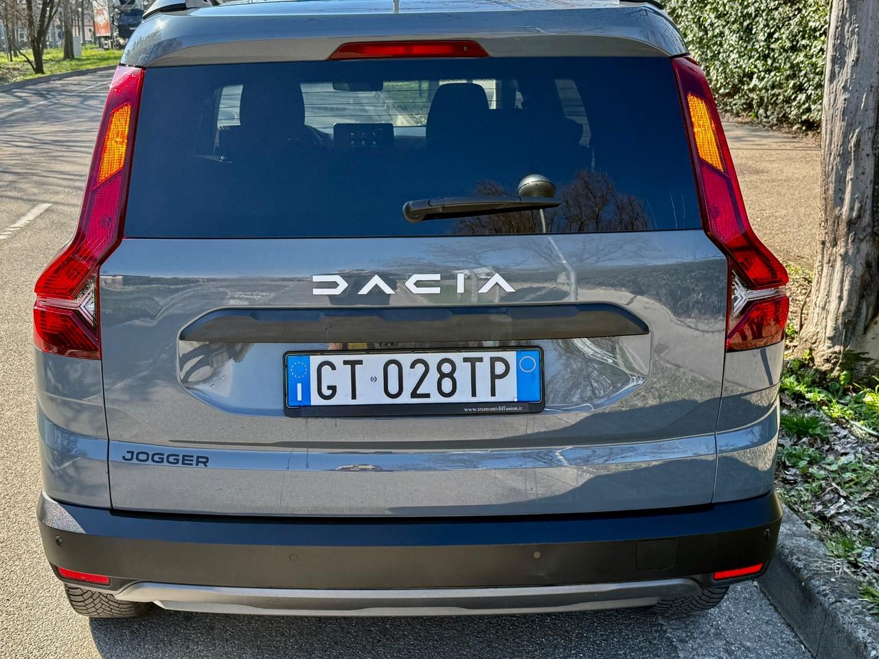 Dacia Jogger 1.0 TCe GPL CON IVA 22%-Autocarro