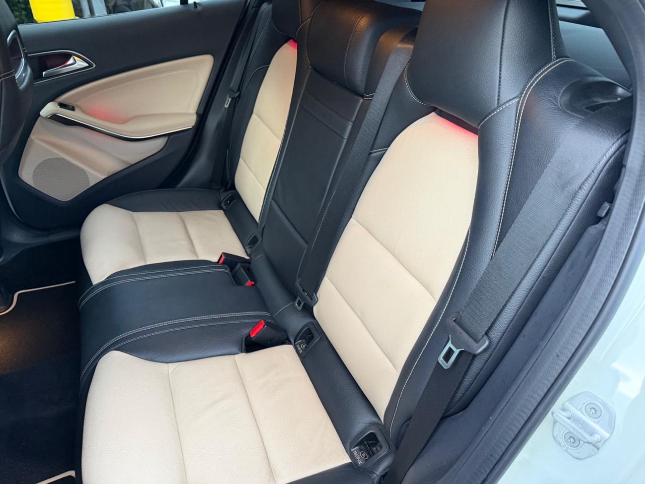 Mercedes-benz GLA 220d 4Matic Motore Nuovo Km Certificati