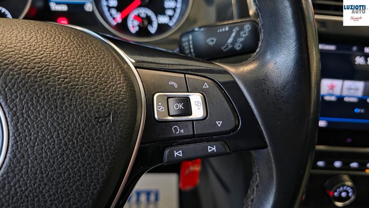 Volkswagen Golf 1.6 TDI 116CV BUSINESS - EURO 6B