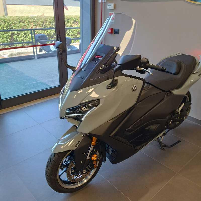 Yamaha T-Max 560 Tech Max - 2025