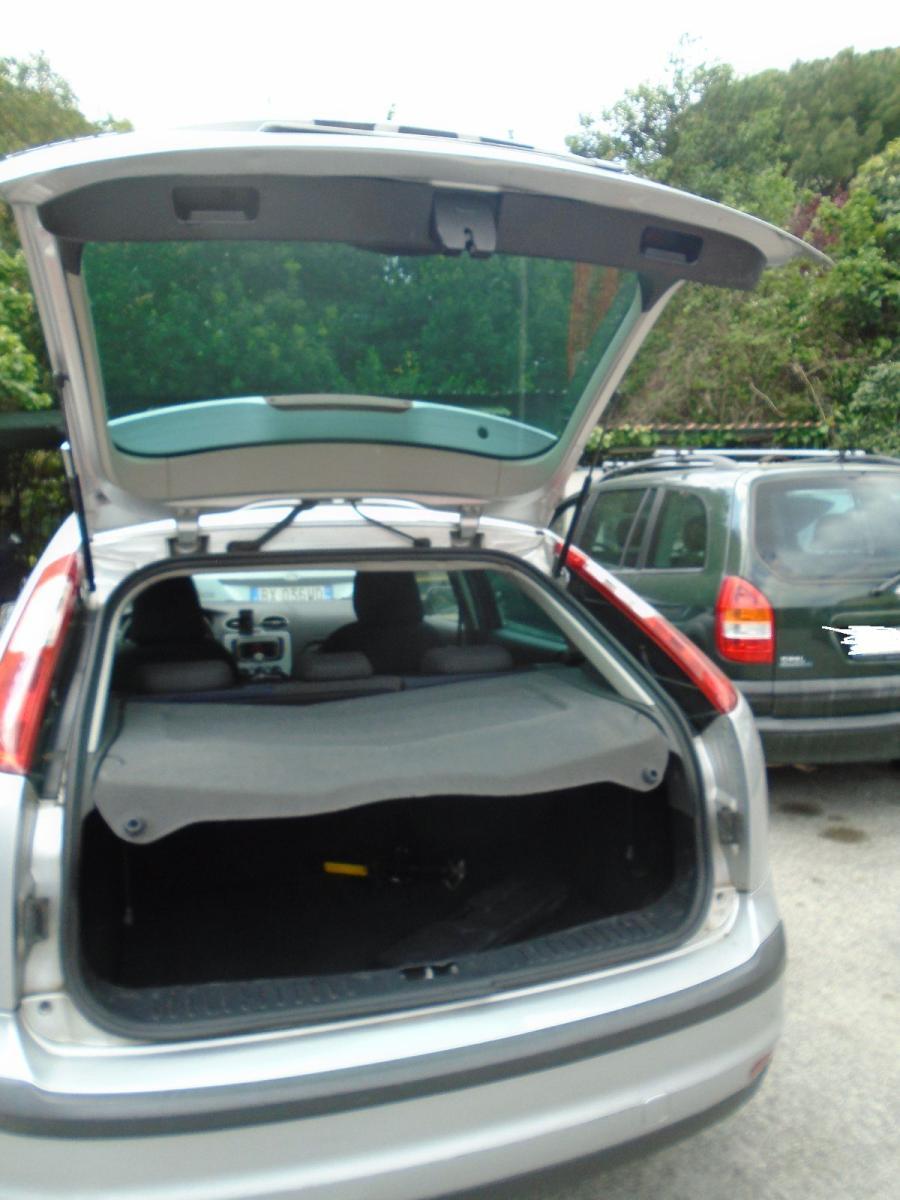 FORD Focus '2007 5p 1.6 tdci 90cv 123000 KM