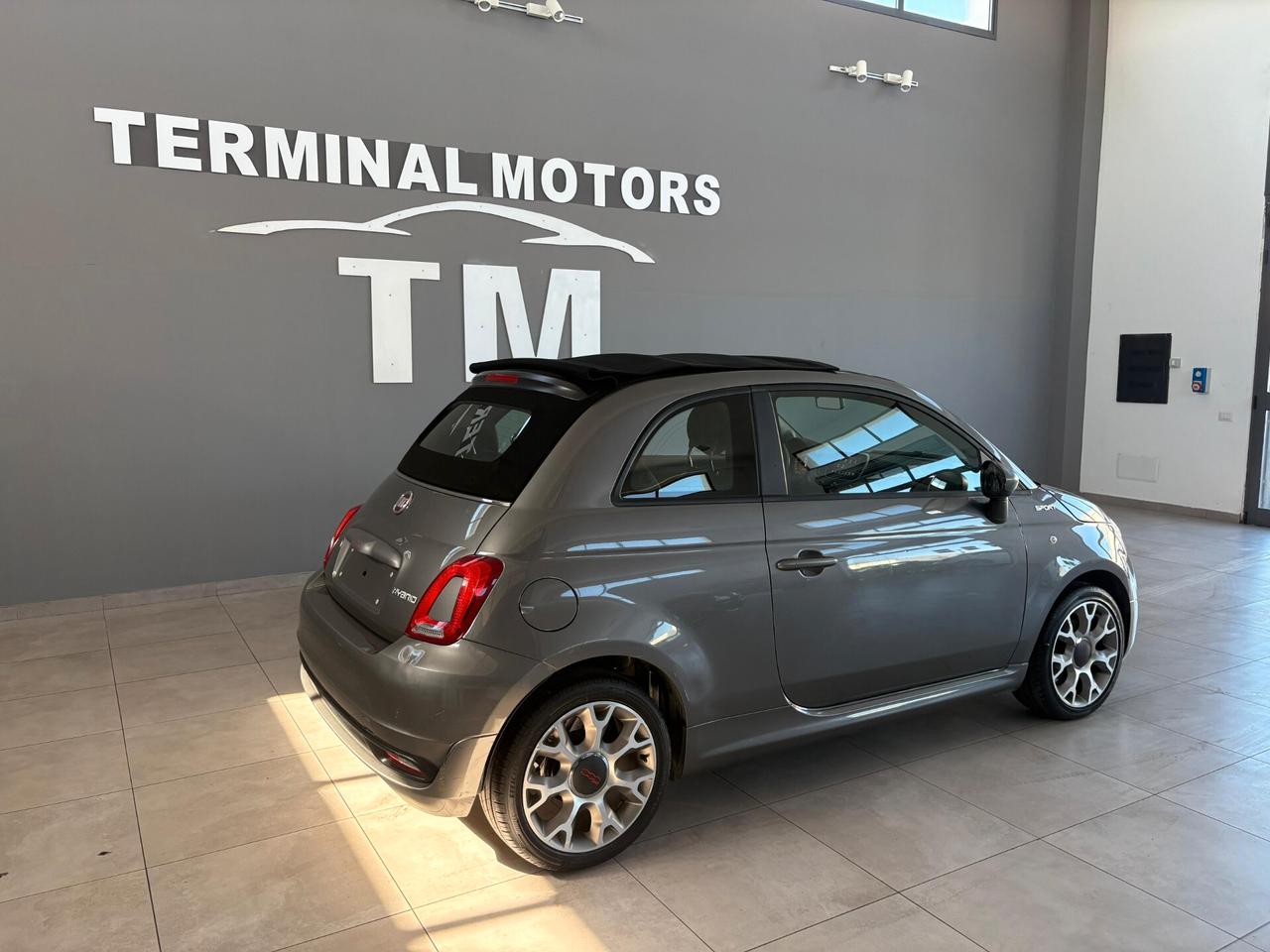 Fiat 500 C 1.0 Hybrid Sport