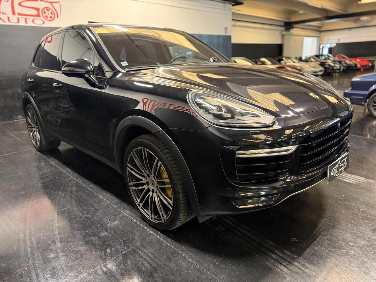 Porsche Cayenne 4.8 Turbo S