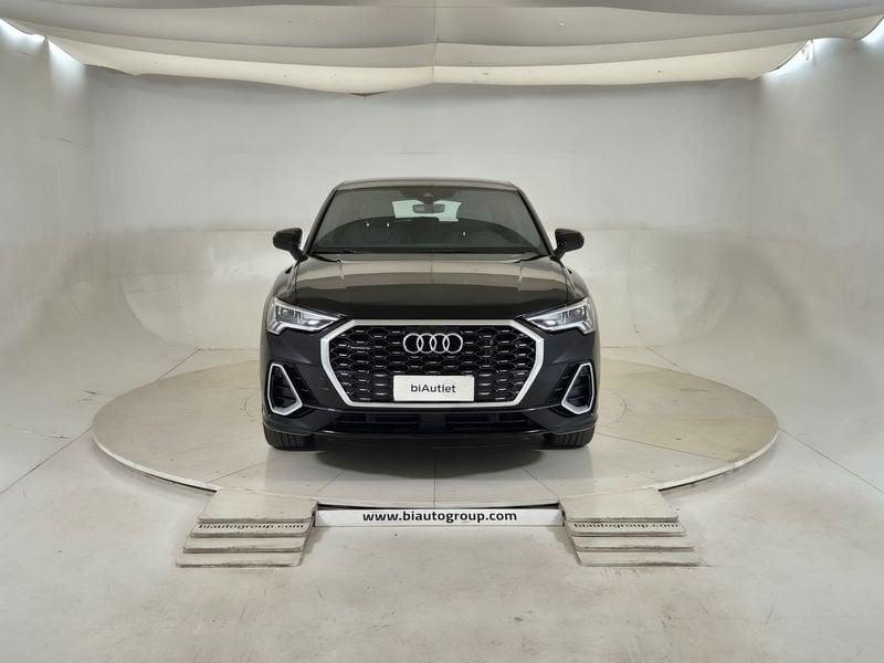 Audi Q3 I 2019 Sportback Diesel Sportback 40 2.0 tdi S line edition quattro 200