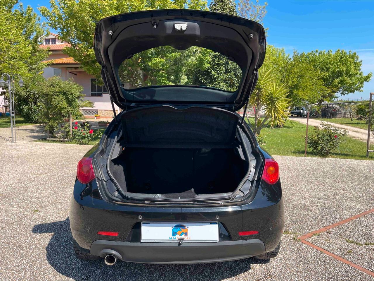 Alfa Romeo Giulietta 1.6 JTDm-2 120 CV Distinctive NEOPATENTATI