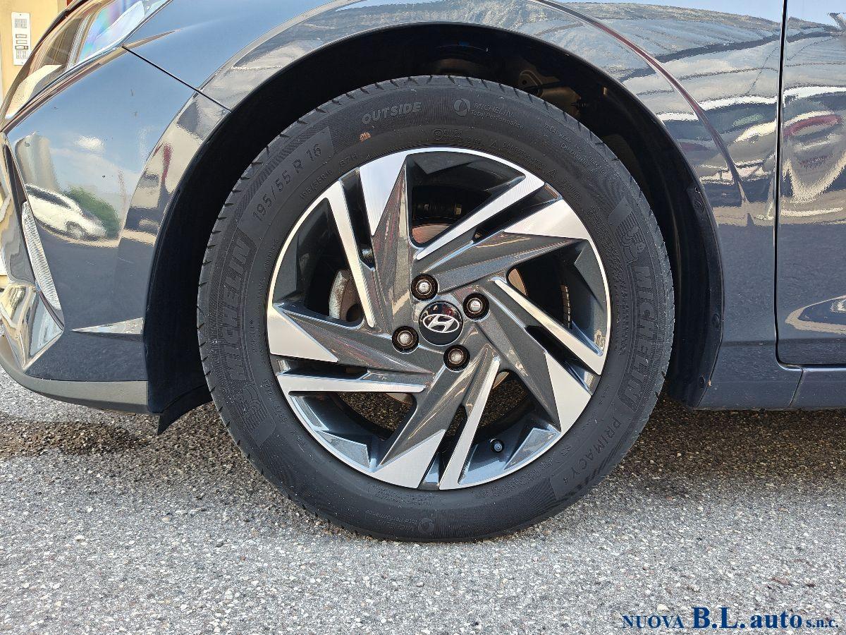 HYUNDAI - i20 1.2 Connectline Exterior Pack Gpl