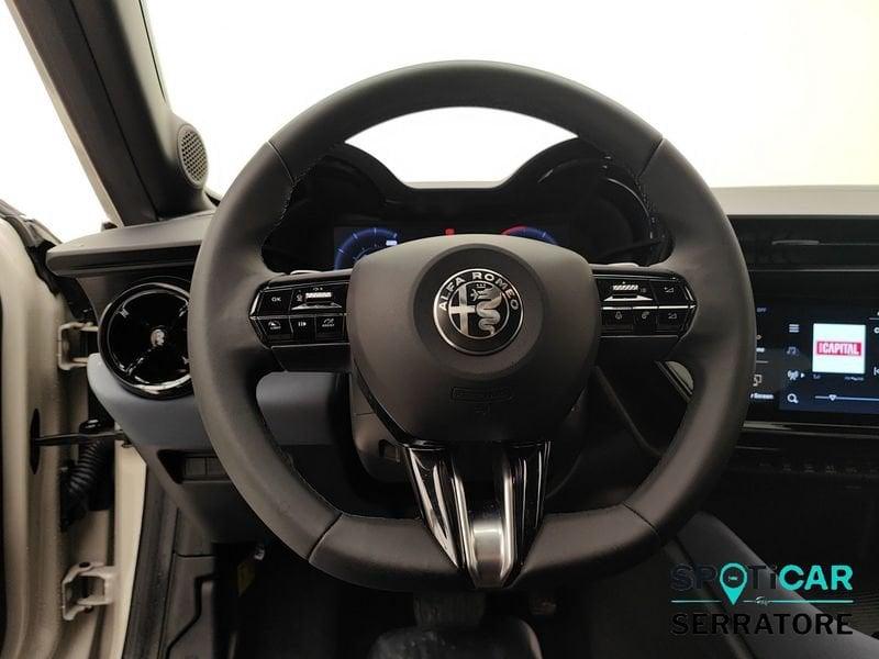 Alfa Romeo Junior 1.2 ibrida 145cv edct6