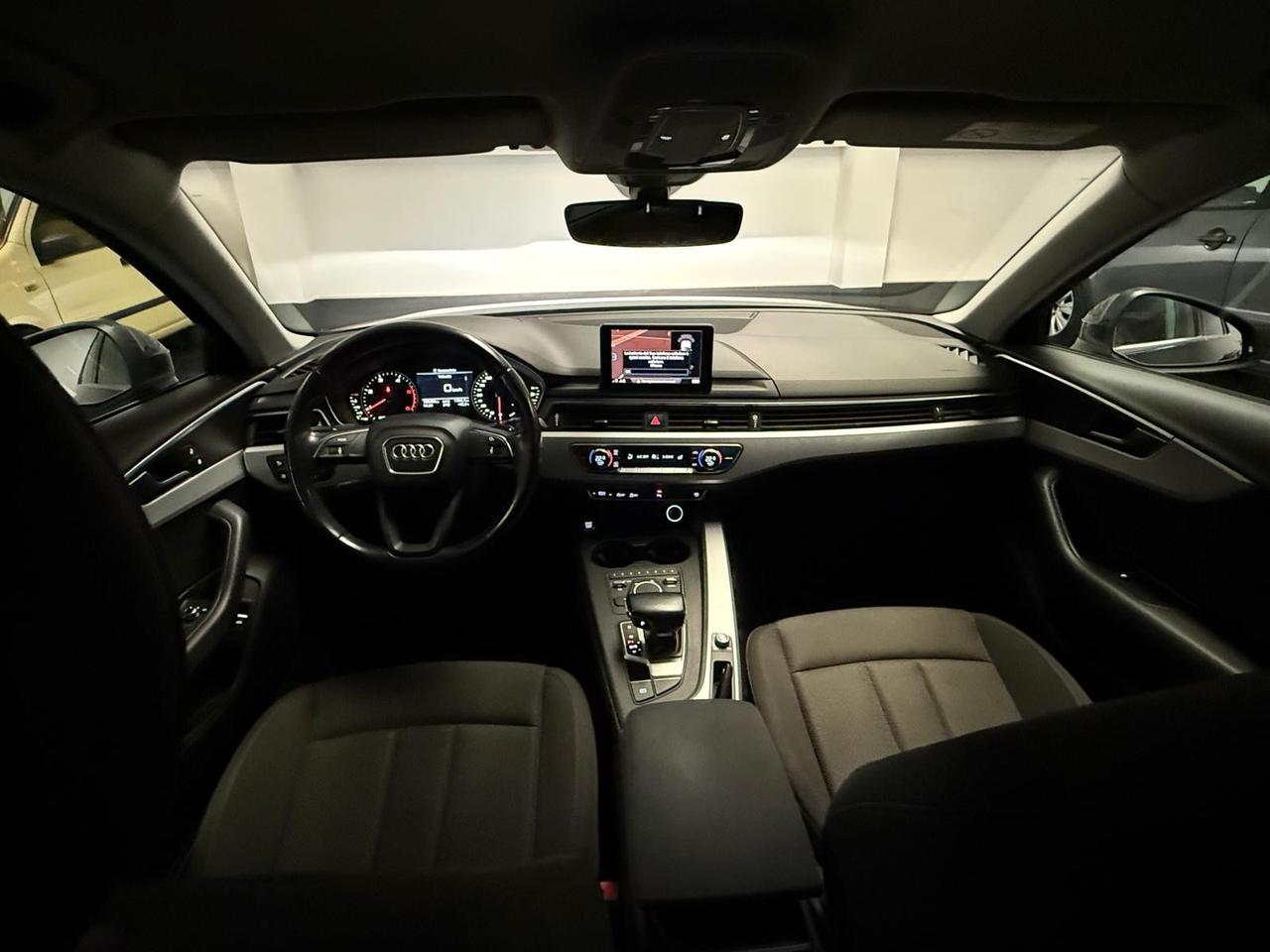 Audi A4 2.0 TDI 150 CV Business Sport