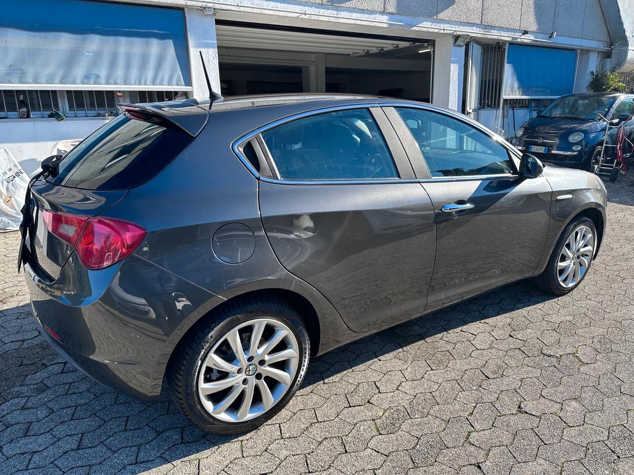 Alfa Romeo Giulietta 1.6 JTDm-2 120 CV Progression*EURO6*NEOPATENTATI