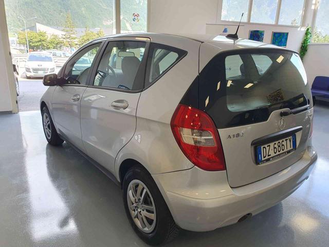 MERCEDES-BENZ A 180 CDI