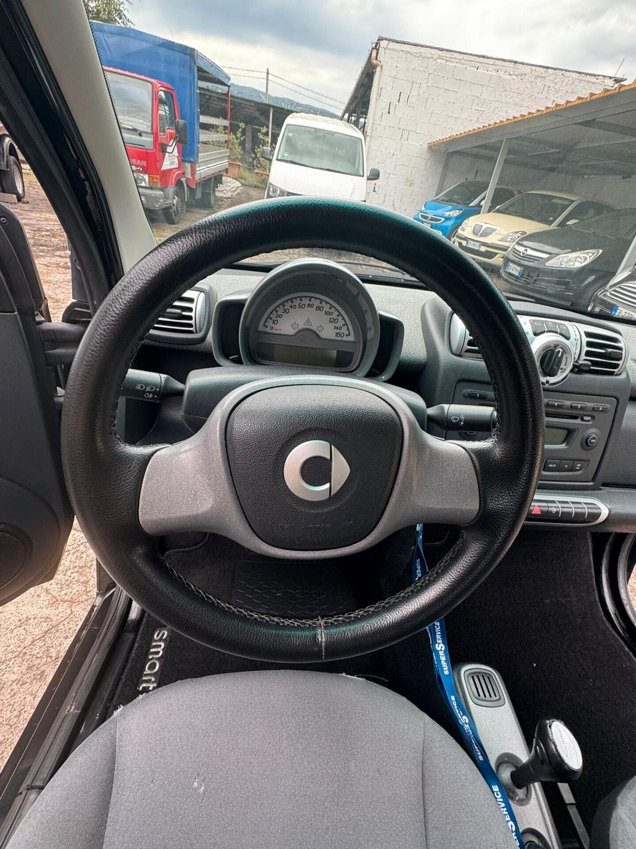 Smart ForTwo 1000 52 kW coupé limited one