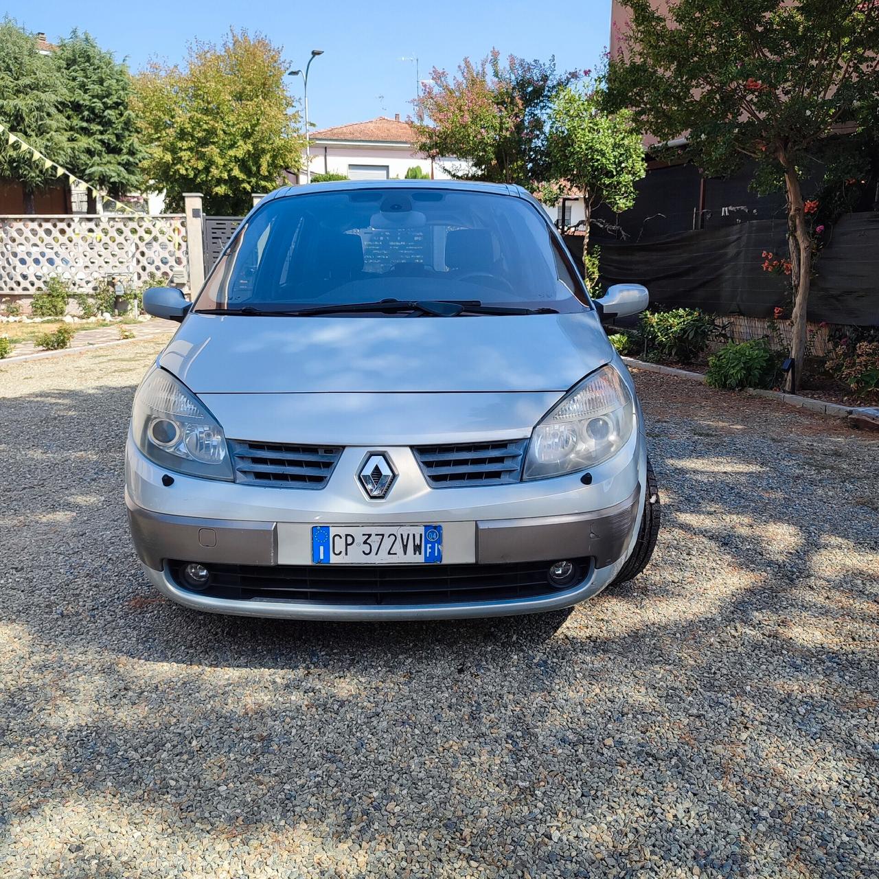 Renault Scenic Scénic 1.6 16V Luxe Dynamique