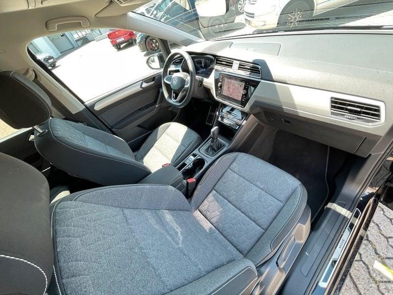 Volkswagen Touran 1.5 TSI ACT DSG MOVE Camera ACC Navi Cockpit 16"