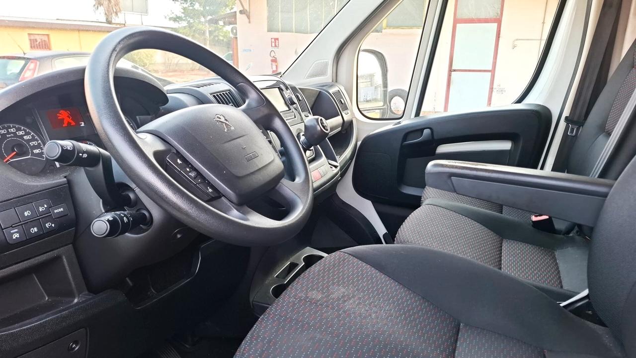 Peugeot Boxer 2.2 165 cv