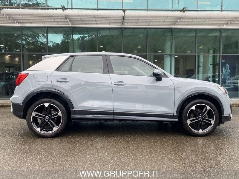 Audi Q2 30 TFSI S line edition