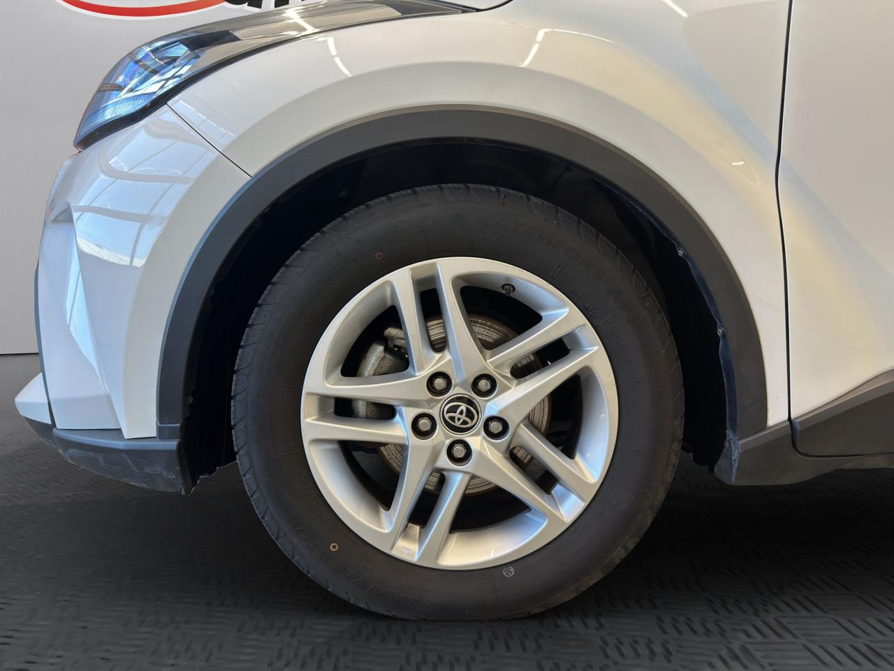 Toyota C-HR 1.8h Active e-cvt