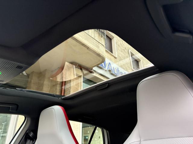 VOLKSWAGEN Golf 2.0 TSI GTI DSG TETTO-LED-PELLE-CERCHI 19''
