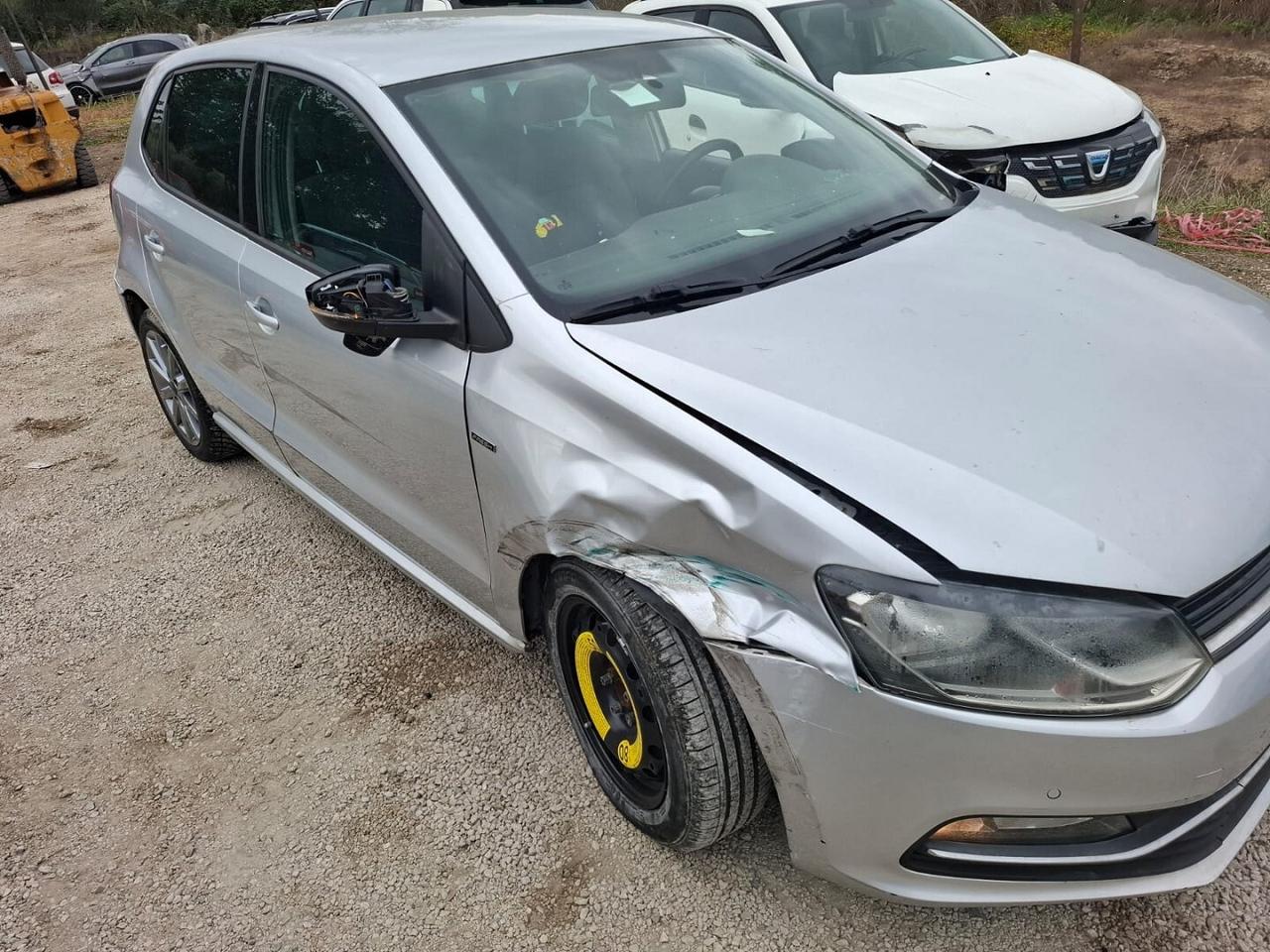 VW POLO 1.4 TDI SINISTRATA MARCIANTE EURO6