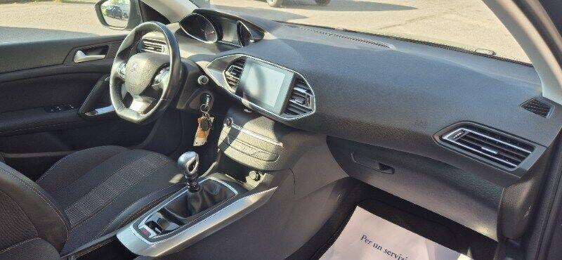 Peugeot 308 308 BlueHDi 130 S&S SW Allure
